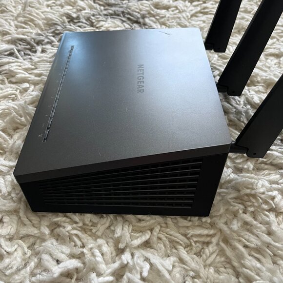 Netgear Nighthawk AC1900 R7000 Smart Wi-Fi Dual Band Gigabit Router READ - Picture 5 of 6